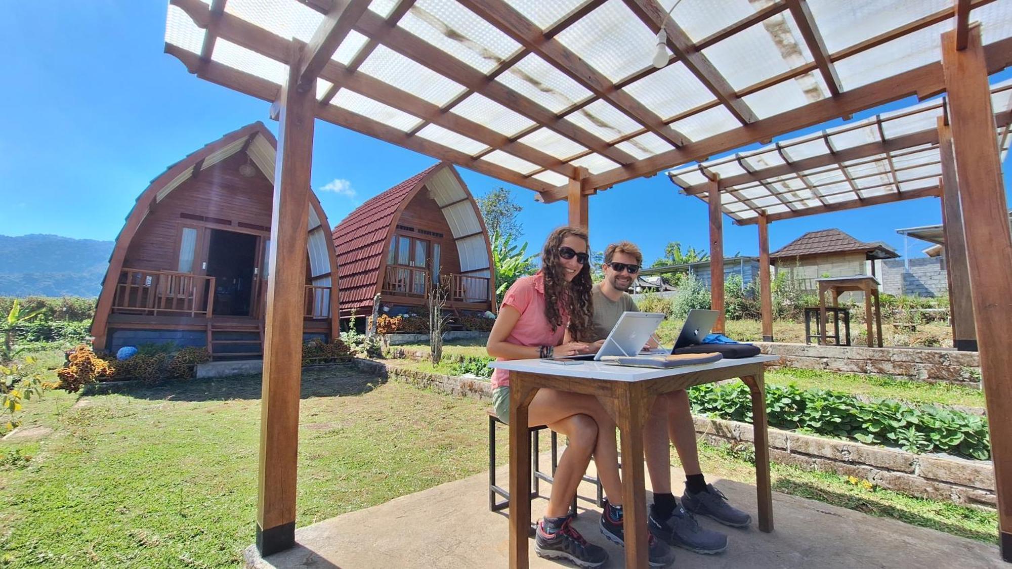 Family Rinjani Bungalow Sajang Exteriér fotografie
