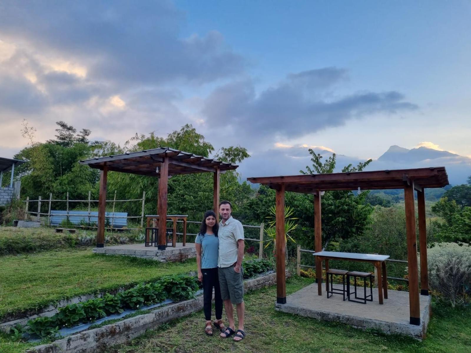 Family Rinjani Bungalow Sajang Exteriér fotografie